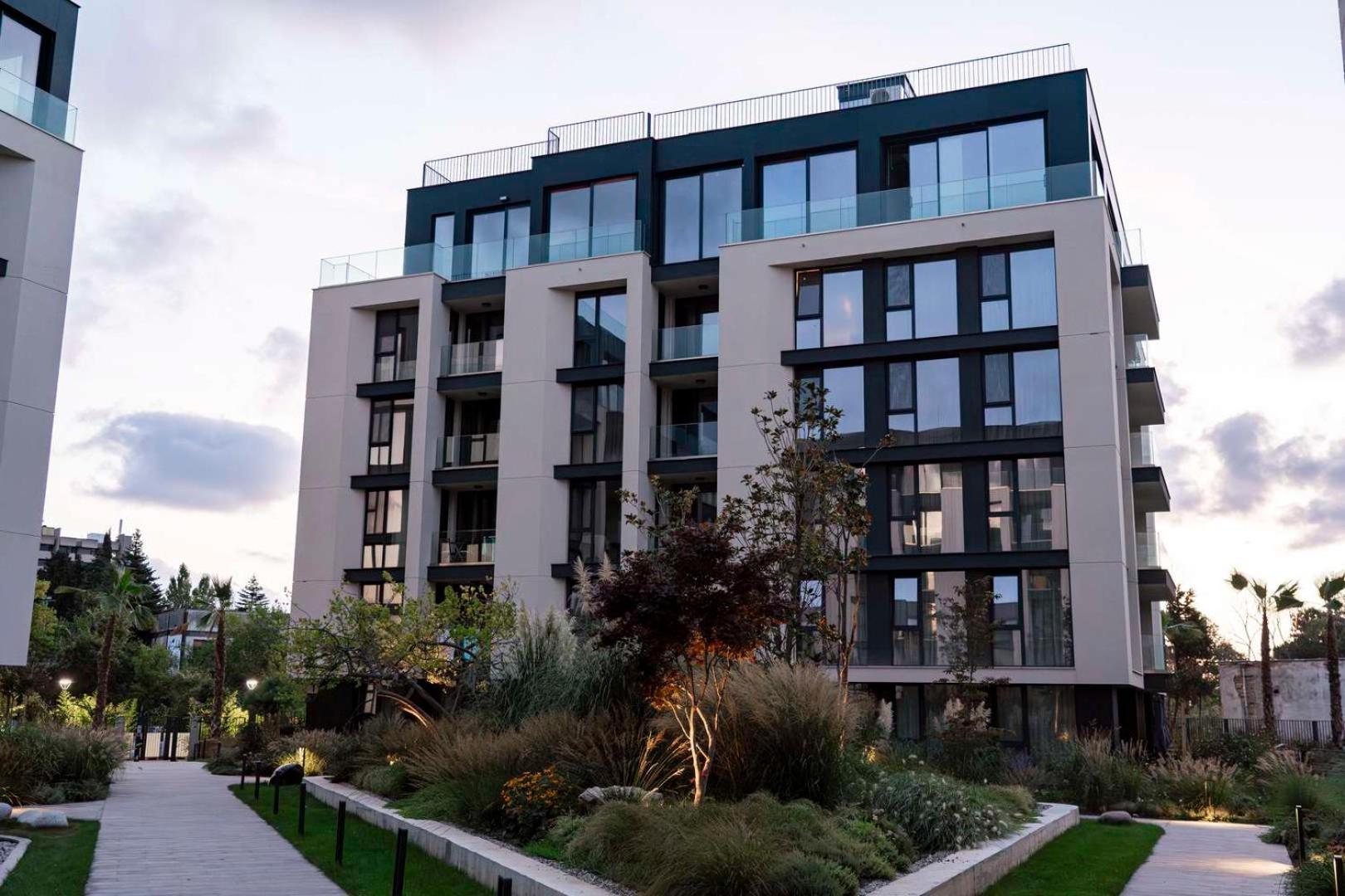 Sea Flats With Parking And Pool In Azur Residence Св. Св. Константин и Елена Екстериор снимка
