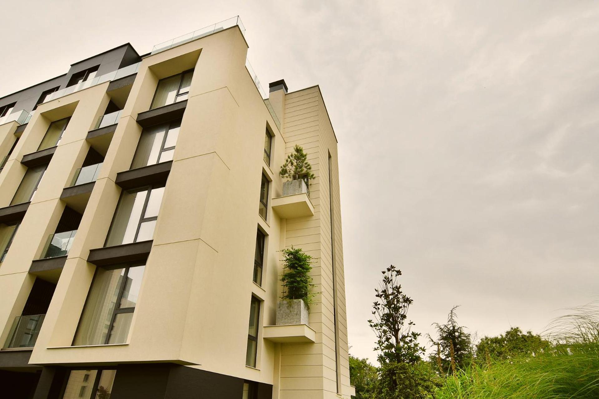 Sea Flats With Parking And Pool In Azur Residence Св. Св. Константин и Елена Екстериор снимка